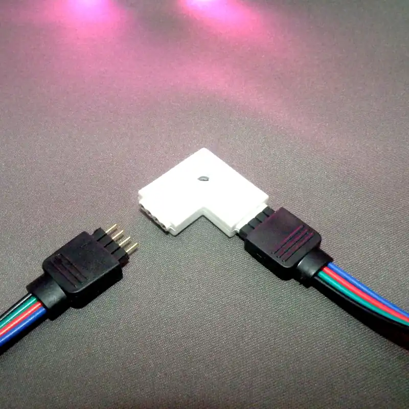 L-Verbinder für RGB LED Strips 5050 10mm mit PIN Top-Preis