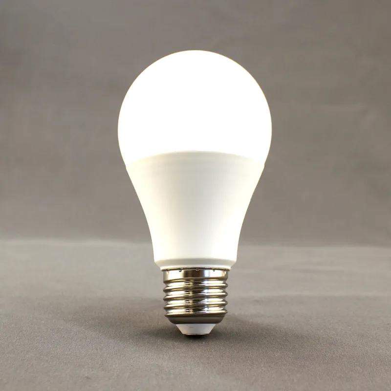 Nur Heute E27 LED Leuchtmittel, 2700K, 7W, 470lm, SMD, A60, birnenförmig