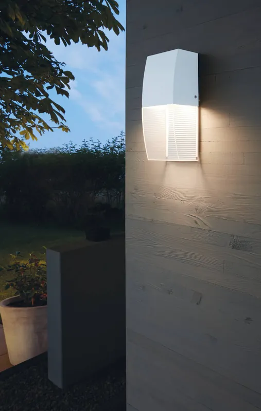 Eglo LED Außenwandleuchte SERVOI 3,7W 320lm 3000K Warmweiß IP44 Schnäppchen