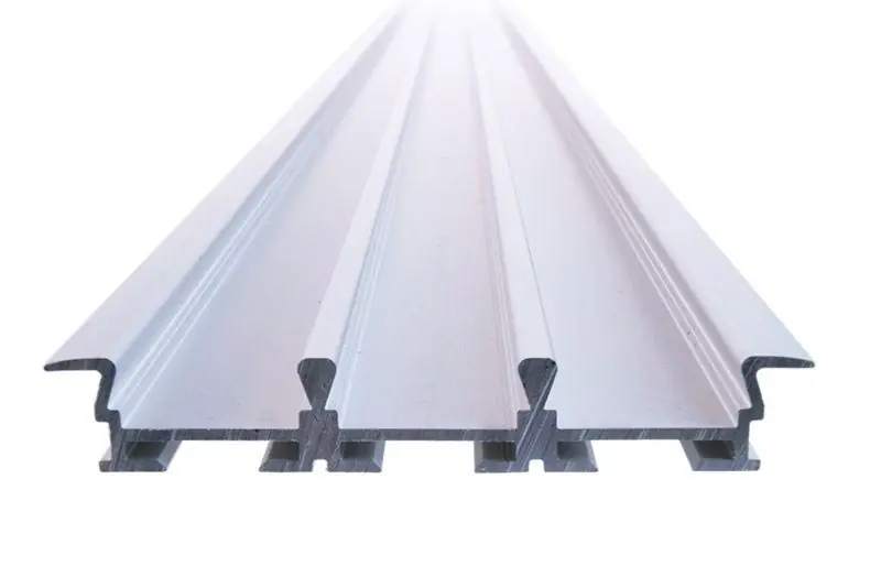 Triada, Silber-matt, eloxiert, 1000 mm Jetzt Bestellen