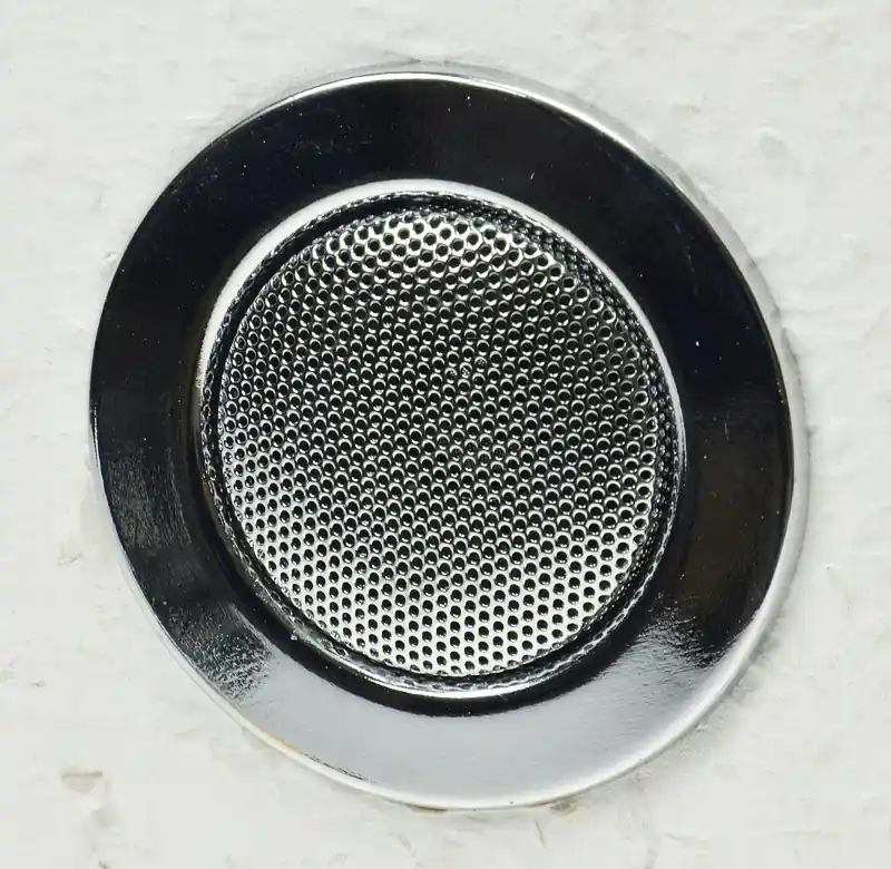 Decken-Einbaulautsprecher "Mini" Halogen-Look, 8cm Ø, 6cm Einbau, chrom Direktkauf