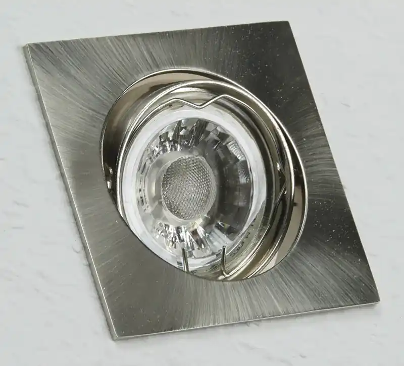 Mega-Angebot Decken-Einbaustrahler "SE80" chrom-matt schwenkbar, 80x80mm, für 50mm Lampen