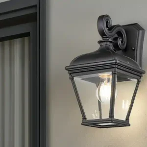 Elstead Lighting 							Außenwandleuchte BAYVIEW Landhausstil Hängelaterne, Höhe 33,5cm Meistverkauft