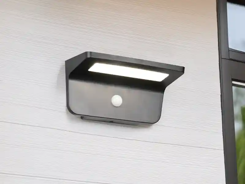 Günstig RL LIVE YOUR LIGHT Solar Außenwandleuchte ATICO auch per USB aufladbar mit Bewegungsmelder, B: 20cm
