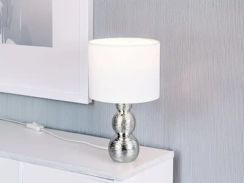 Neuheit meineWunschleuchte LED Tischlampe mit Keramikfuß Silber & Stoffschirm Weiß, Höhe 29cm