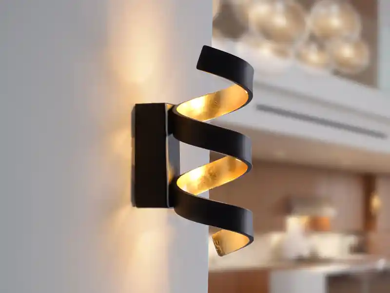 LUCE Design Ausgefallene LED Wandleuchte HELIX Schwarz / Gold, Höhe 26cm Gratis Versand