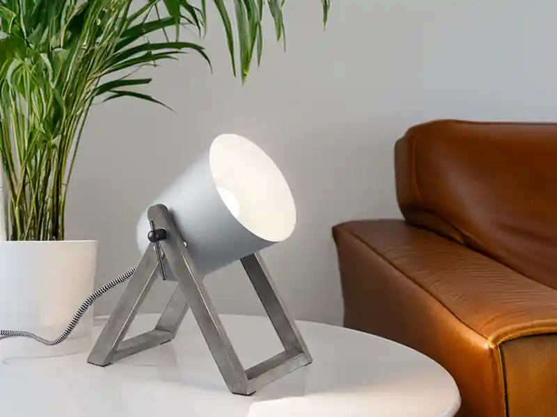 RL LIVE YOUR LIGHT Kleine Tischleuchte MARC Naturholz mit Metallschirm Grau, Höhe 21cm Bestseller
