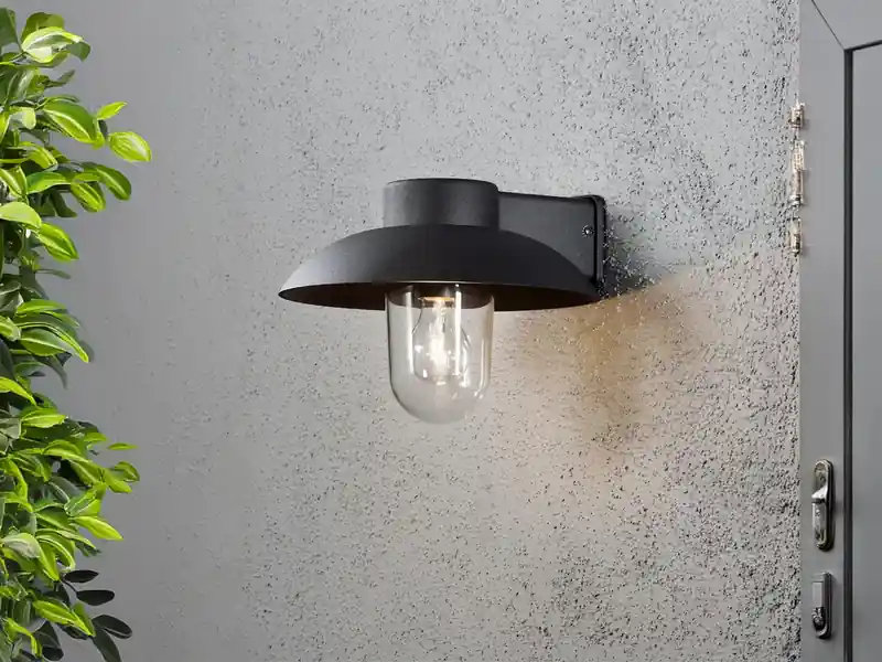 Preisknaller Konstsmide Außenwandleuchte MANI aus Aluminium Schwarz & Klarglas, Höhe 21cm