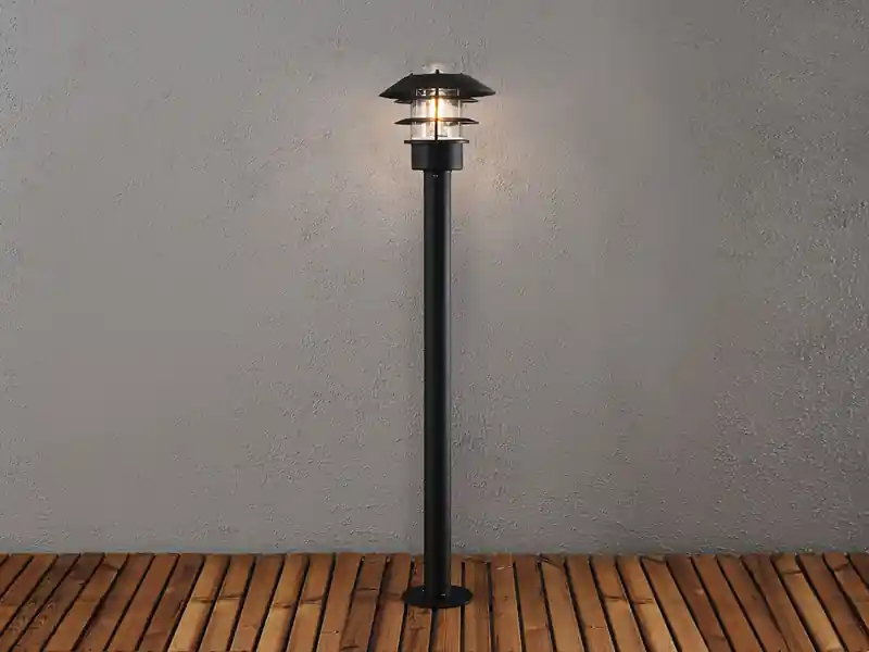 Konstsmide Wegeleuchte Außenlaterne MODENA aus Aluminium Schwarz, Höhe 98cm Highlight