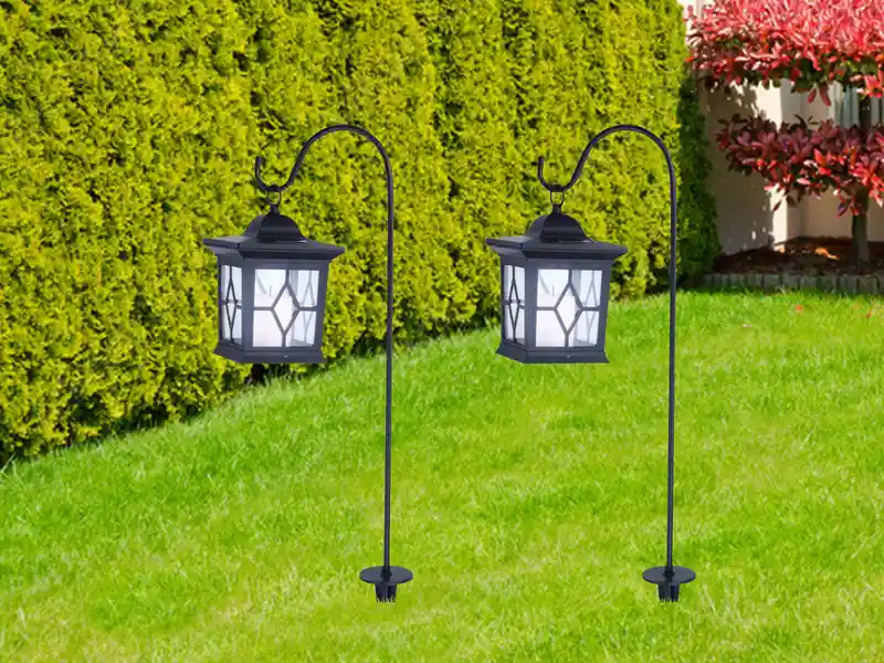 Schnäppchen meineWunschleuchte 2er Set LED Solar Erdspießleuchte mit aufgehängter Laterne, Schwarz Höhe 68cm