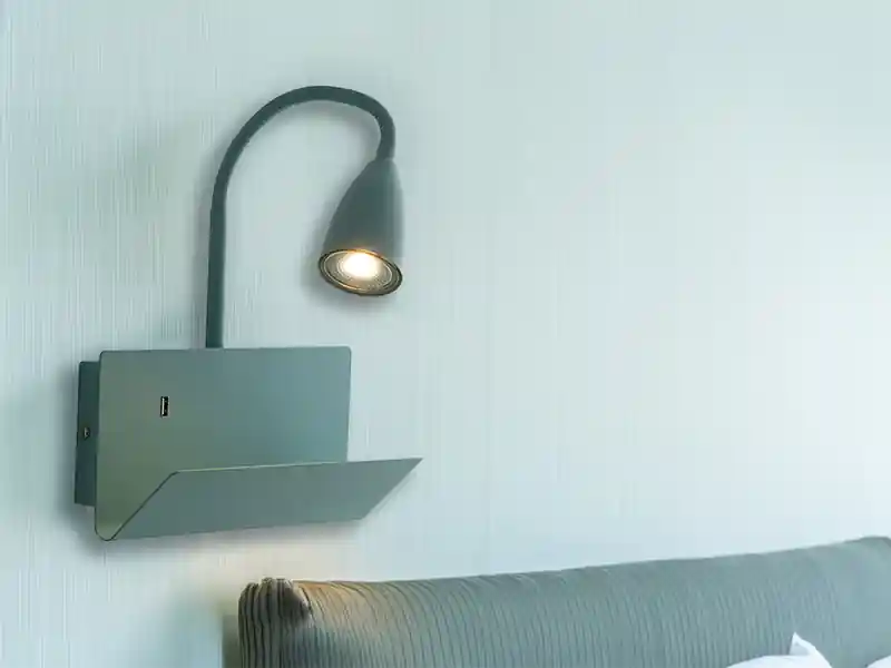 Angebot meineWunschleuchte LED Schwanenhals Leselampe Grün mit Ablage & USB-Ladefunktion, B. 23cm