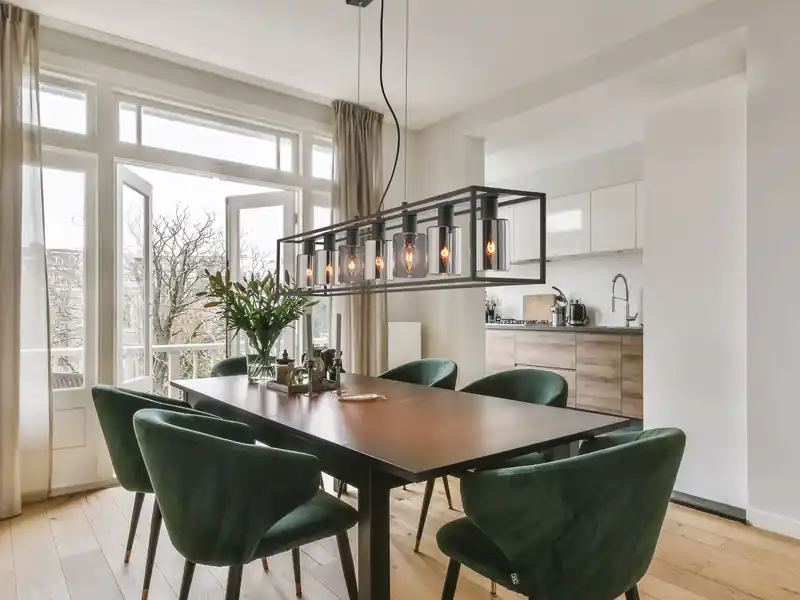 Fischer & Honsel Pendelleuchte ISKA 7-flammig Schwarz lang mit Rauchglas, Breite 130cm Kracherpreis