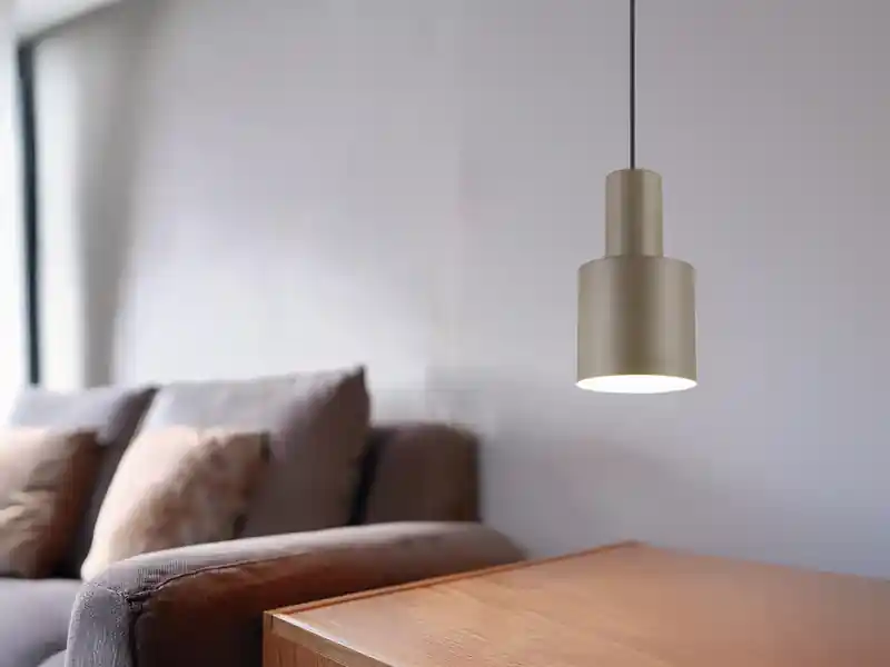 Trio Leuchten Kleine Pendelleuchte AGUDO mit Metall Lampenschirm Taupe, Ø 12cm Schneller Versand