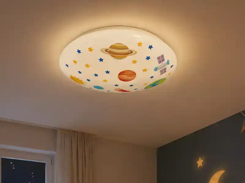 Neuheit Niermann Coole Deckenlampe mit Weltall Motiv fürs Kinderzimmer, bunt Ø 35cm
