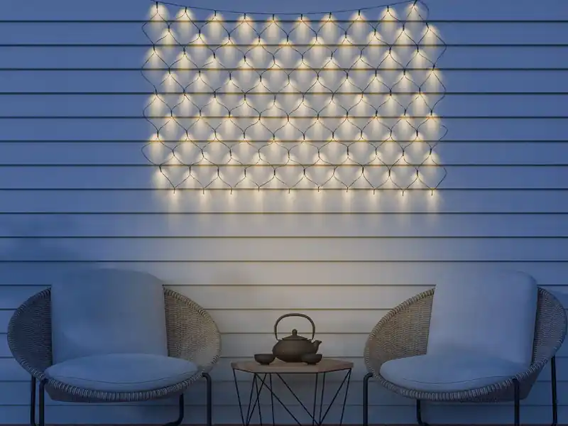 Echt Globo Solarbetriebenes LED Outdoor Lichternetz mit 100 LEDs, 90 x 110cm
