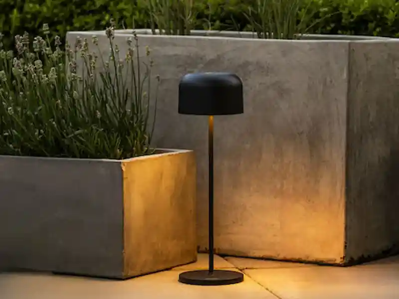Preisknaller Konstsmide Akku Tischleuchte LILLE per USB aufladbar, Schwarz Höhe 36cm