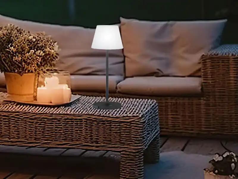 FHL easy Dimmbare Outdoor Akku Tischlampe FLUS ohne Stromkabel - Höhe 38cm Highlight