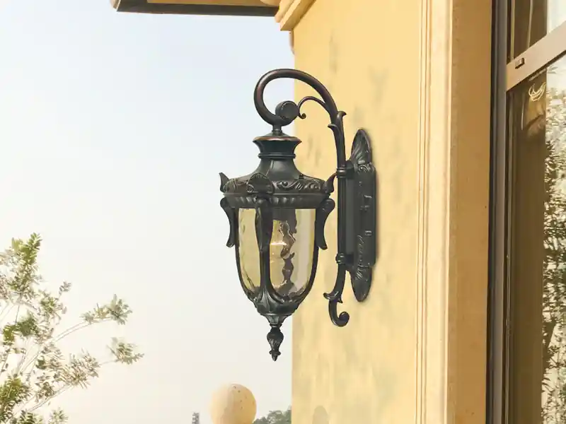 Kostenfreie Lieferung meineWunschleuchte LED Außenwandlaterne im Jugendstil mit Amberglas, hängend Höhe 43cm